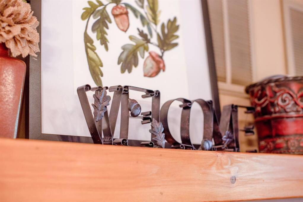 Fall Getaway Resort-3 King Suites, Dog-Friendly Seeley エクステリア 写真