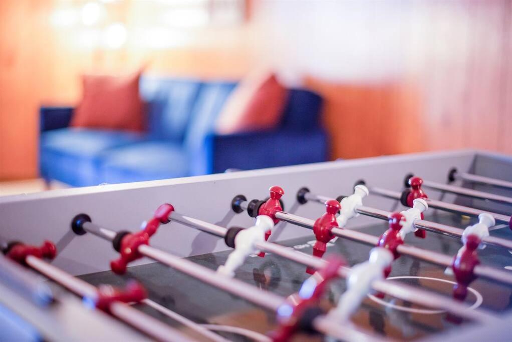 Fall Getaway Resort-3 King Suites, Dog-Friendly Seeley エクステリア 写真