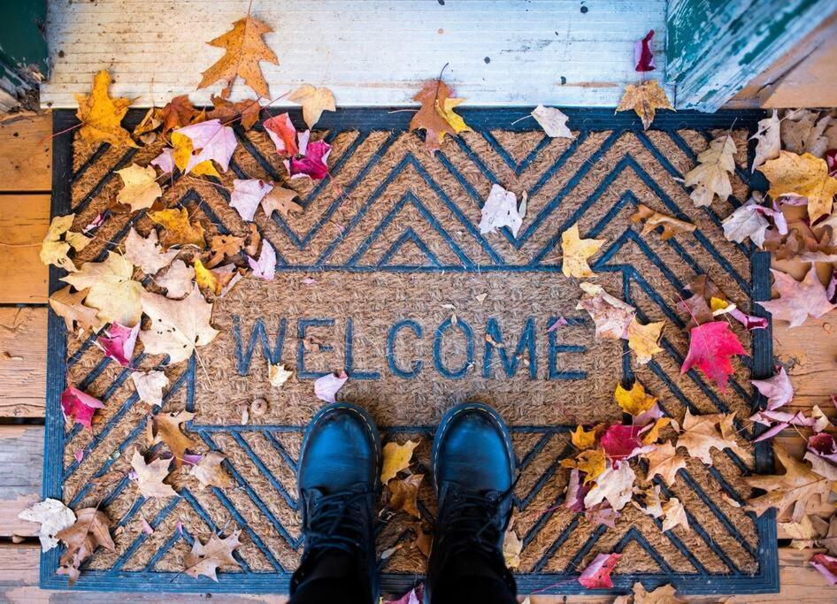 Fall Getaway Resort-3 King Suites, Dog-Friendly Seeley エクステリア 写真